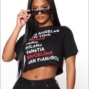 “Fashion Cities” crop top women’s size large FN